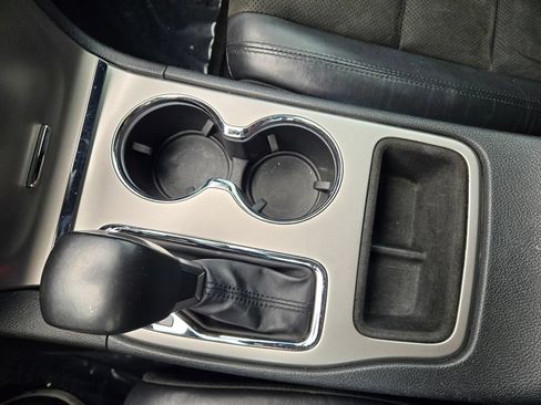 Used 2019 Jeep Grand Cherokee Altitude RWD image 33