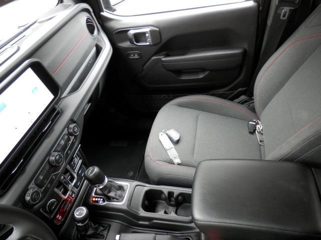 Used 2026 Jeep Gladiator Rubicon AWD/4WD image 25