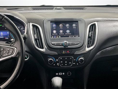 Used 2022 Chevrolet Equinox LT image 9
