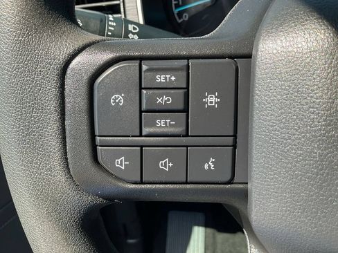 Used 2022 Ford F150 XLT AWD/4WD image 11
