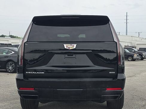 Used 2025 Cadillac Escalade Sport Platinum AWD/4WD image 4