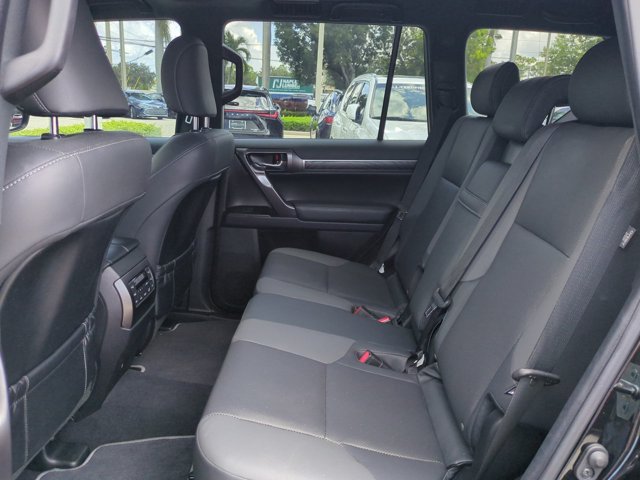 Certified 2022 Lexus GX 460 w/ Black Line Special Edition AWD/4WD image 13