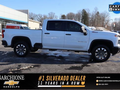 Used 2024 Chevrolet Silverado 2500 Custom w/ Custom Convenience Package image 1