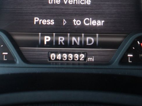 Used 2022 RAM 2500 Laramie w/ Night Edition image 22