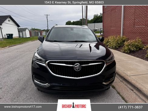 Used 2020 Buick Enclave Essence w/ Sound and Sites Package AWD/4WD image 9