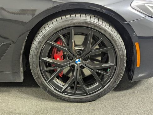 Used 2023 BMW 530i xDrive w/ Executive Package image 12