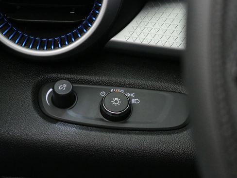 Used 2024 Chevrolet Trax LS image 16