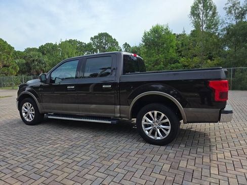 Used 2020 Ford F150 Lariat w/ Equipment Group 502A Luxury RWD image 9