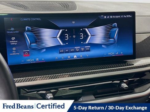 Used 2024 BMW X7 M60i w/ Executive Package AWD/4WD image 17