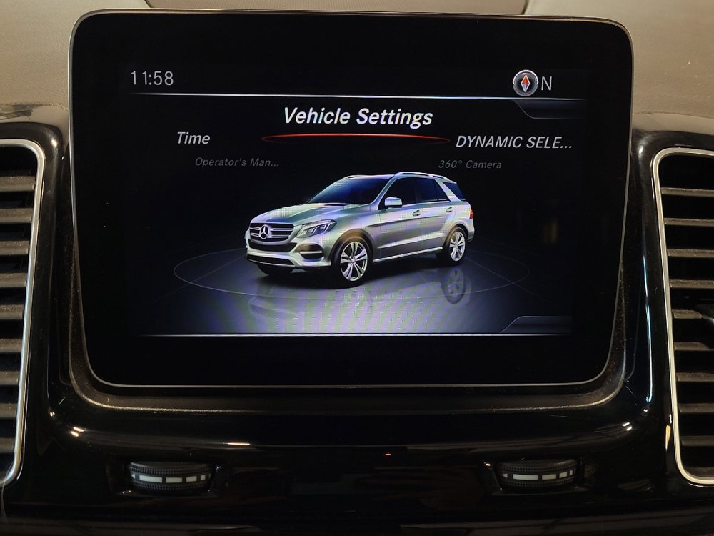 Used 2019 Mercedes-Benz GLE 400 4MATIC w/ Premium 1 Package image 25