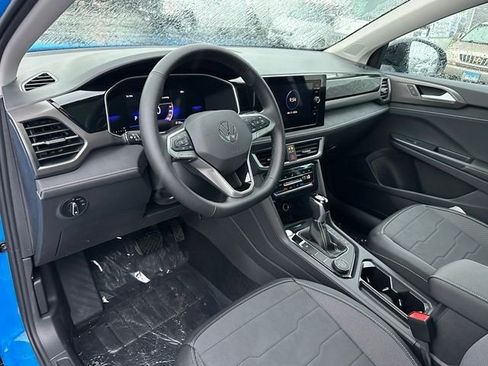 New 2026 Volkswagen Taos SE AWD/4WD image 29