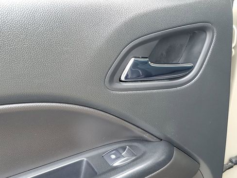 Used 2021 Chevrolet Colorado ZR2 image 45