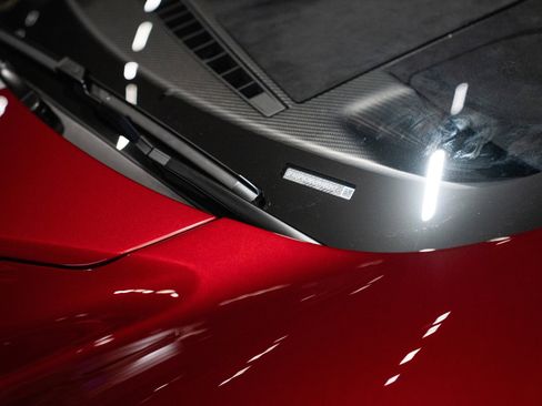 Used 2018 Ford GT image 21