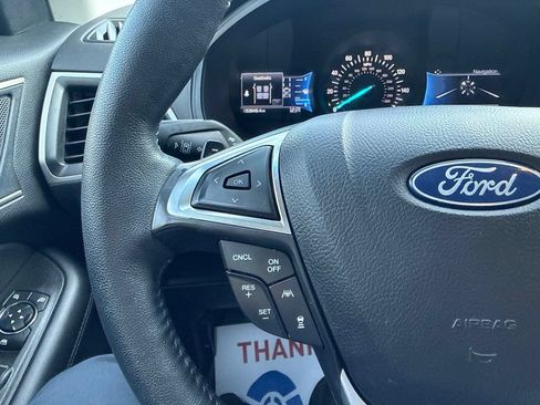Used 2023 Ford Edge SEL w/ Convenience Package AWD/4WD image 16