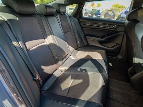 Used 2018 Honda Accord Sport image 30