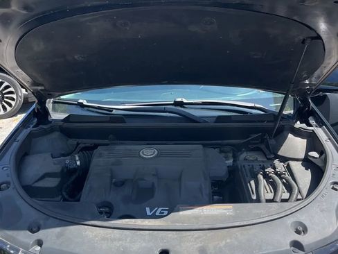 Used 2014 Cadillac SRX Performance w/ Driver Awareness Package AWD/4WD image 27