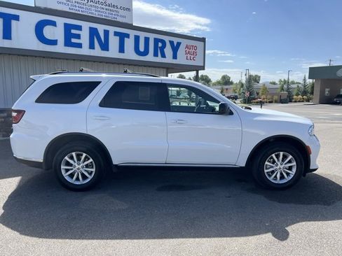 Used 2024 Dodge Durango SXT image 15