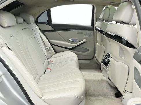 Used 2017 Mercedes-Benz S 63 AMG 4MATIC Sedan w/ Carbon Fiber Exterior Package image 17
