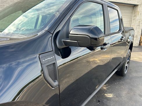 New 2025 Ford Maverick Lariat image 21