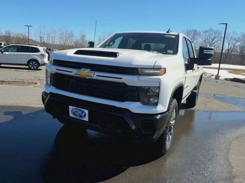 New 2026 Chevrolet Silverado 2500 Custom w/ Snow Plow Prep/Camper Package image 4
