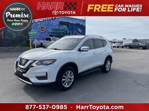Used 2017 Nissan Rogue SV w/ SV Premium Package AWD/4WD image 1