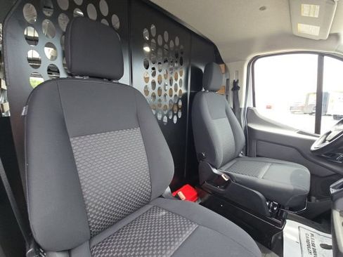 Used 2025 Ford Transit 250 Low Roof w/ Exterior Upgrade Package RWD image 15