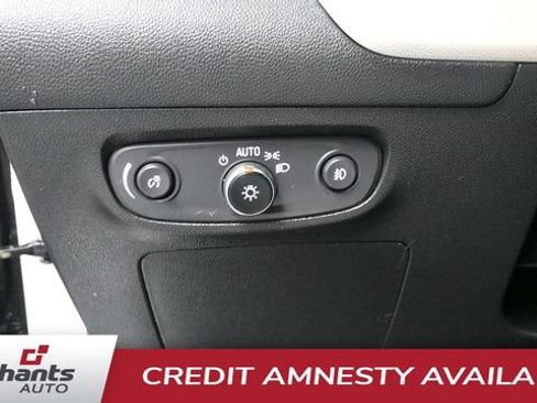 Used 2023 Buick Encore GX Preferred w/ Cold Weather Comfort Package AWD/4WD image 11