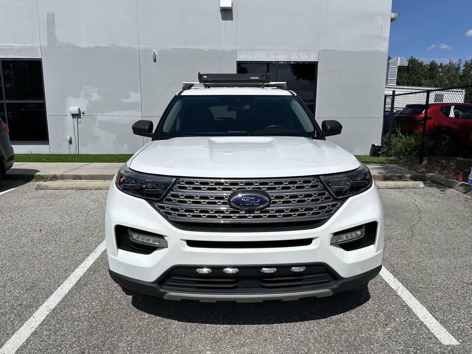 Used 2020 Ford Explorer XLT w/ Equipment Group 202A RWD image 12