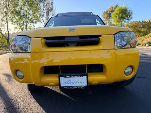 Used 2003 Nissan Frontier S/C AWD/4WD image 8