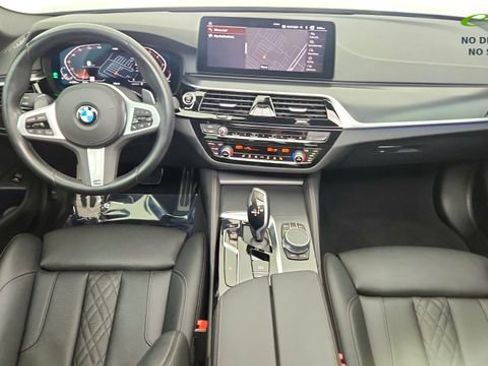 Used 2023 BMW 530i w/ M Sport Package RWD image 89