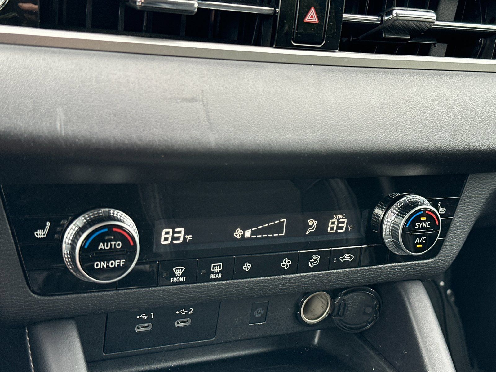 Used 2025 Mitsubishi Outlander SE FWD image 21