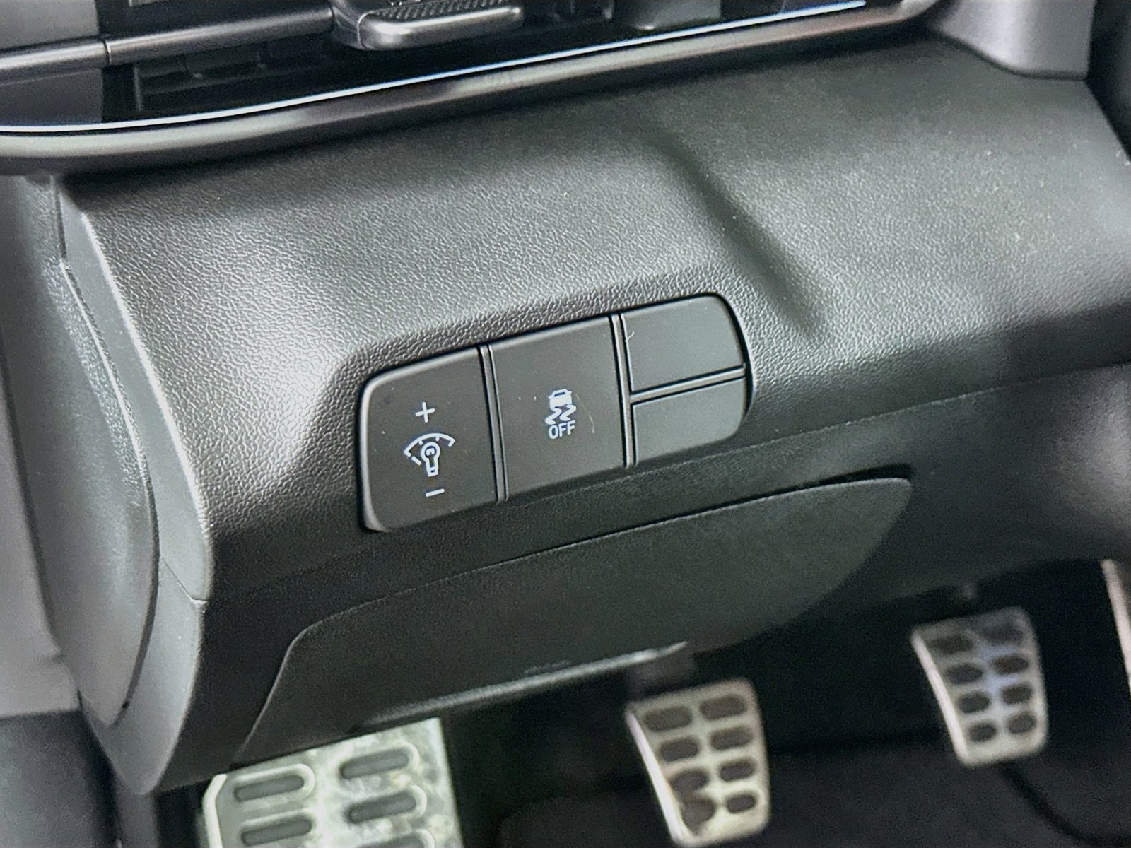 Used 2025 Hyundai Elantra N FWD image 10