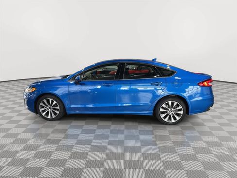 Used 2020 Ford Fusion SE AWD/4WD image 2