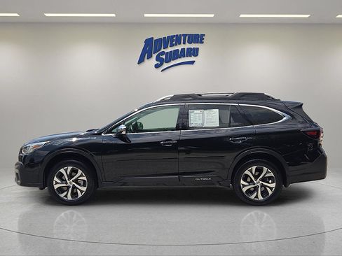 Used 2022 Subaru Outback Touring AWD/4WD image 4