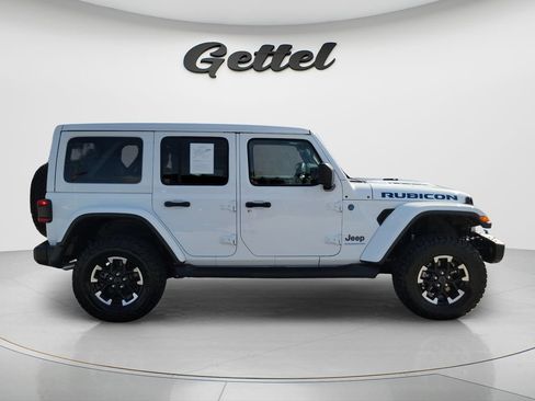 Used 2024 Jeep Wrangler Unlimited Rubicon 4xe AWD/4WD image 4
