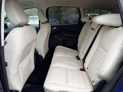 Used 2018 Ford Escape SEL w/ SEL Sport Appearance Package image 22