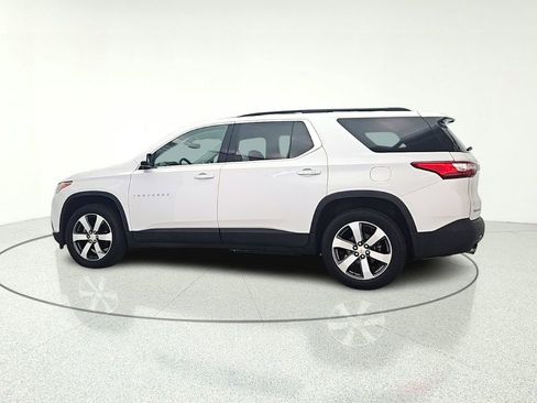 Used 2019 Chevrolet Traverse LT w/ LT Premium Package AWD/4WD image 5