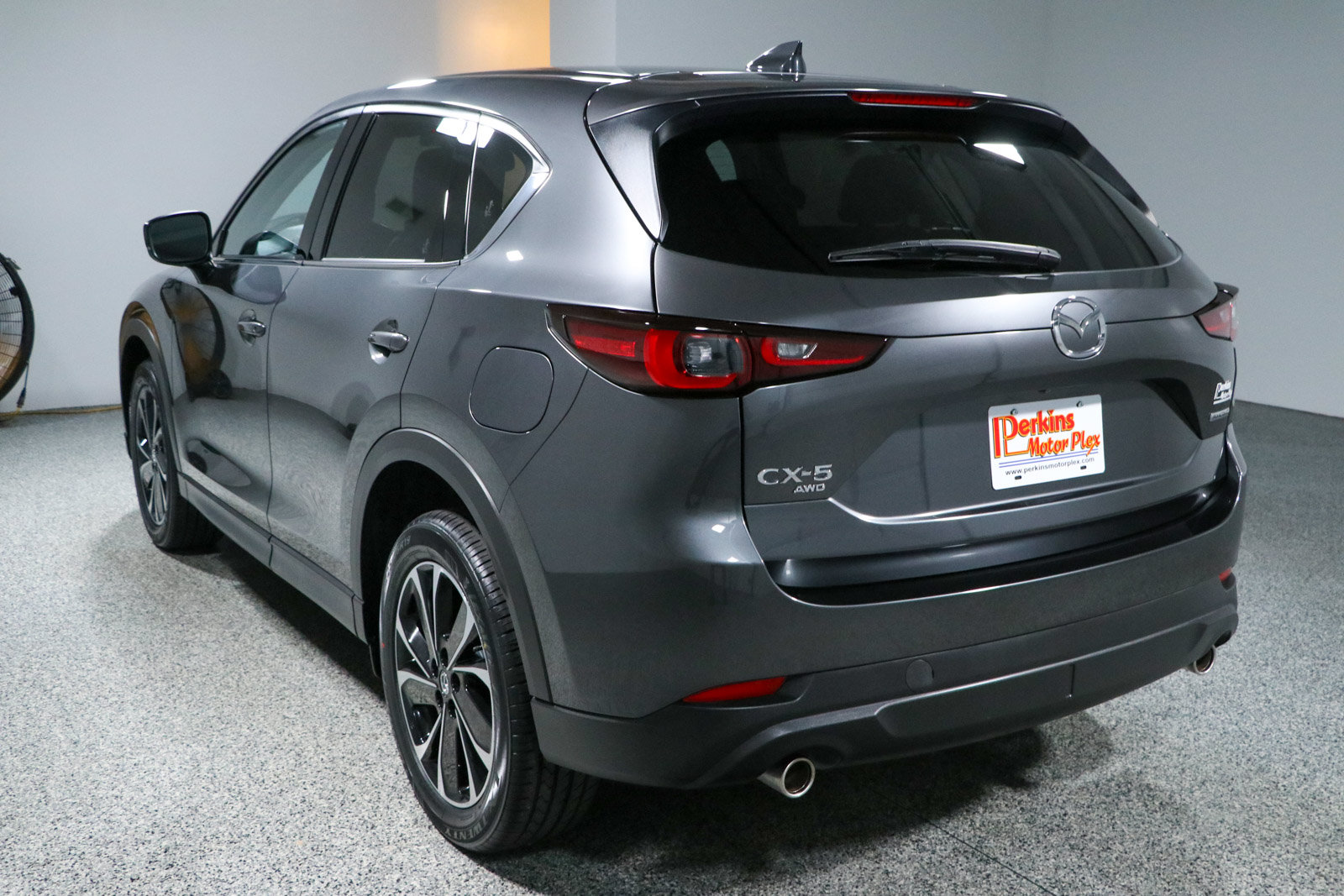 Used 2023 MAZDA CX-5 AWD 2.5 S w/ Premium Package image 9