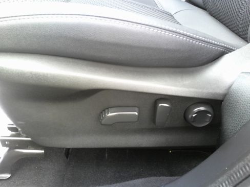 Used 2021 Subaru Forester Premium image 16