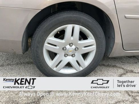 Used 2007 Chevrolet Impala LT image 7