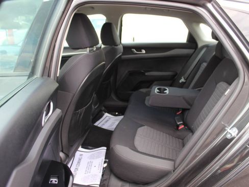Used 2025 Kia K5 LXS FWD image 14