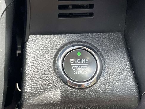 Used 2019 Ford Expedition Platinum AWD/4WD image 27