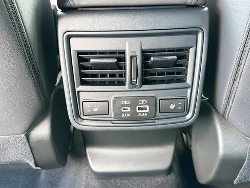 New 2026 Subaru Outback Limited AWD/4WD image 19