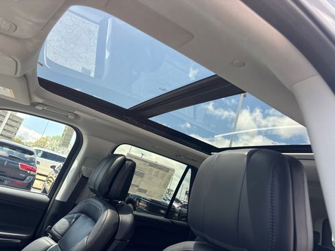 New 2026 Lincoln Navigator L Reserve AWD/4WD image 26