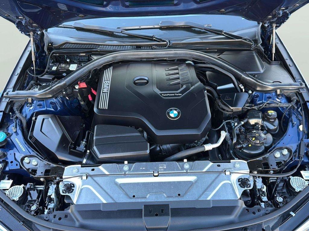 Used 2021 BMW 330i xDrive Sedan w/ Premium Package AWD/4WD image 33