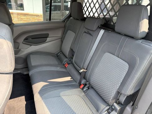 Used 2022 Ford Transit Connect XLT FWD image 6