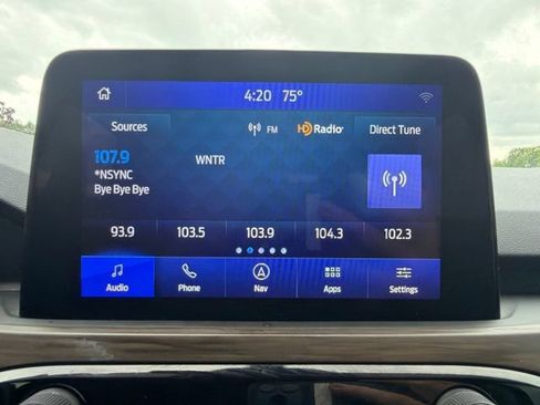 Used 2020 Ford Escape Titanium w/ Titanium Premium Package 2.0 AWD/4WD image 29