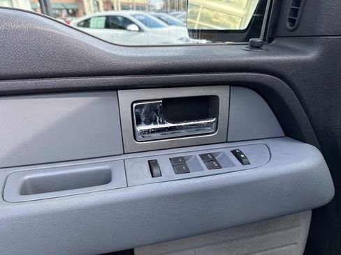 Used 2011 Ford F150 XLT w/ XLT Chrome Pkg image 18