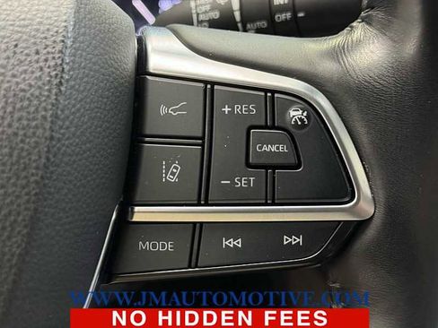 Used 2021 Toyota Highlander Platinum image 45