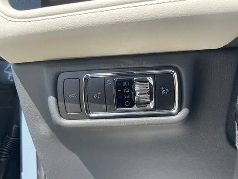 New 2026 Lincoln Aviator Reserve AWD/4WD image 17